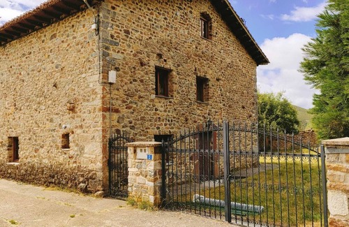 Triollo House | Pleasant rural house Fuentes Carrionas at the foot of the famous Curavacas peak