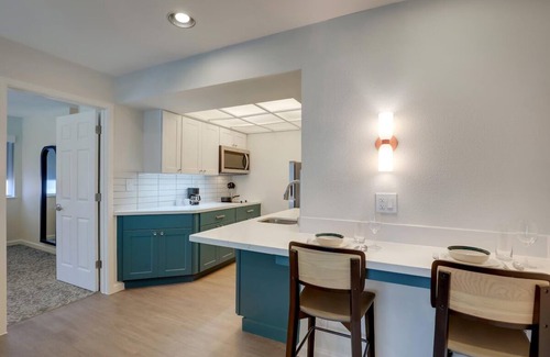 San Jose Resort | Pleasant Stay, Convenient Location! 2 Spacious Units, Free Breakfast, Kitchen!