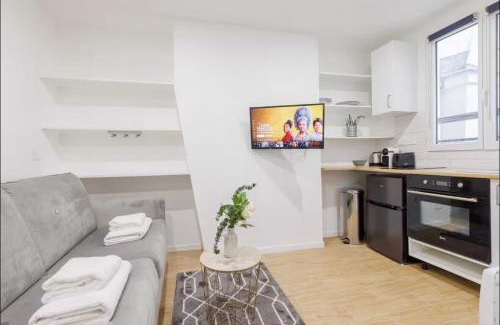 Quartier de la Chapelle Apartment | Pleasant Studio -2P- Sacré Coeur