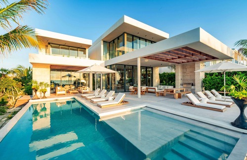 Long Bay Villa | Please Inquire Before Booking – Luxury Villa