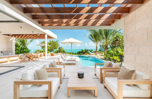 Long Bay Villa | Please Inquire Before Booking – Luxury Villa