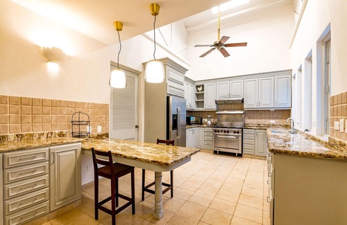 Las Palmas Villa | Please Inquire Before Booking – Luxury Villa