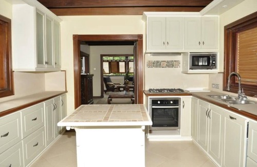 Trouya Villa | Please Inquire Before Booking – Luxury Villa