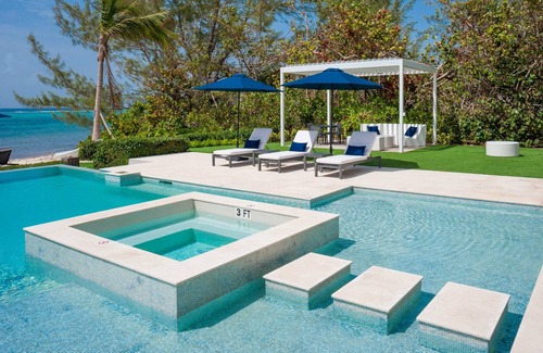 Bodden Town Villa | Please Inquire Before Booking – Luxury Villa