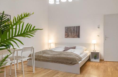 Neulerchenfeld Apartment | Pleasing 2BR Apt.-Perfect for Longstays