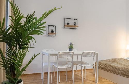 Neulerchenfeld Apartment | Pleasing 2BR Apt.-Perfect for Longstays