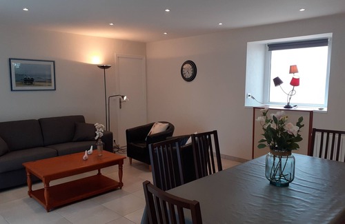 Plouhinec Apartment | Plouhinec: apartment in longere