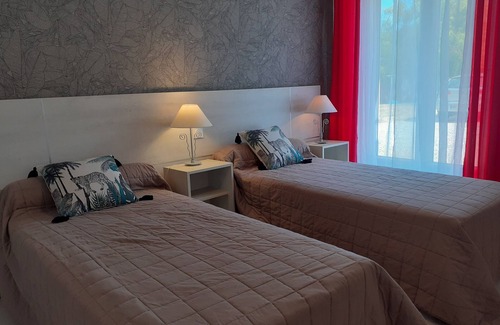 Plouhinec Apartment | Plouhinec: apartment in longere