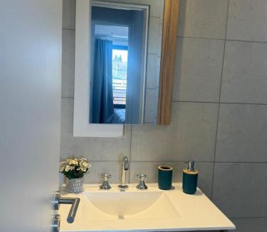 San Rafael Apartment | PLUM APART