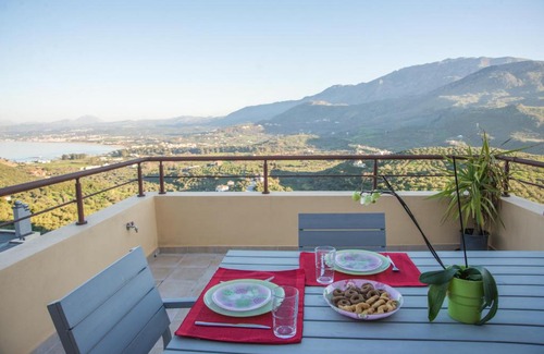 Exopoli House | Plum Tree - Exceptional view