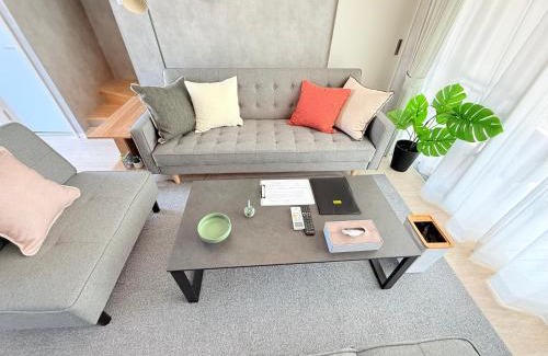 Shiraho Apartment | Plus Life Shiraho A号室