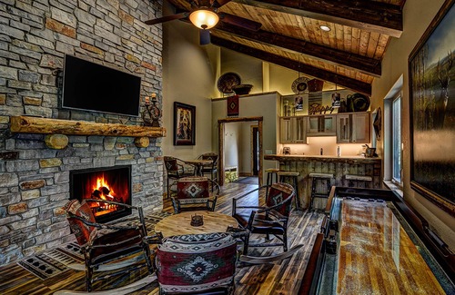 Eagle River House | Plush lakefront lodge with private dock, high-speed WiFi, & game room