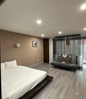 Phuong 6 Apartment | PNT House