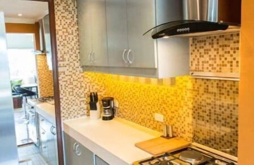 Makati Apartment | Poblacion Makati Light-Filled Zen Sanctuary Netflx