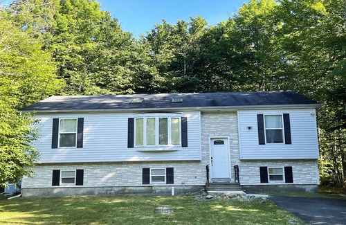 Tobyhanna House | Pocono Vacation House close to Skiing Resort