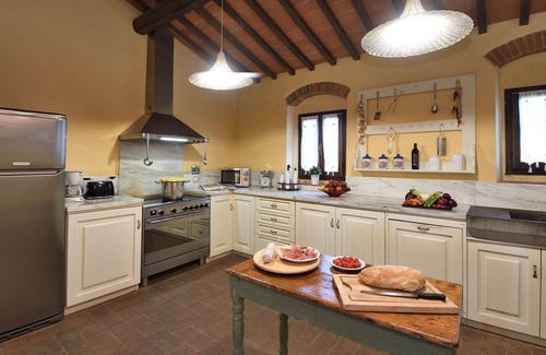 Montegonzi Villa | Podere Vecciale, Cavriglia, Arezzo and Cortona