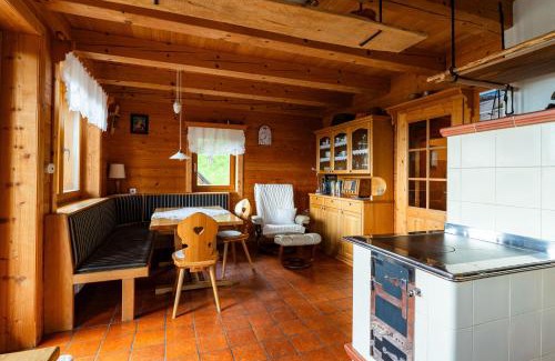Podjelje House | Podjelje