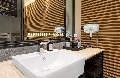 Pohang Hotel | Pohang A1 Hotel Yeongildae Branch