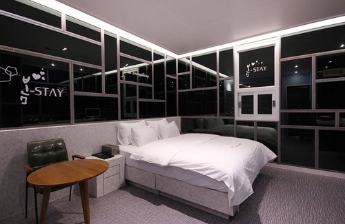 Pohang Hotel | Pohang Haedo-dong New Bom Stay