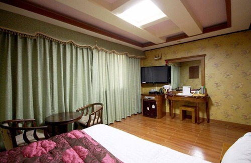 Pohang Hotel | Pohang Jukdodong Sky Hill