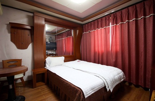 Pohang Hotel | Pohang Jukdodong Sky Hill