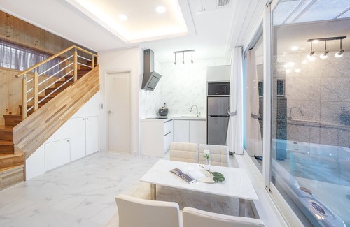 Pohang House | Pohang Playbeach Poolvilla