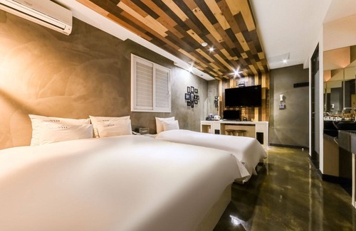 Pohang Hotel | Pohang Sangdo-dong Xym1