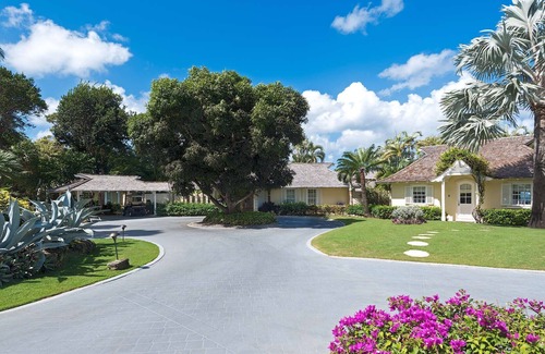 Holder's Hill Villa | Point of View (4/5 Rooms)