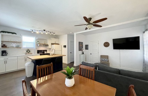 New Bern House | Point on Pollock - Brewery Row - Brim of Downtown