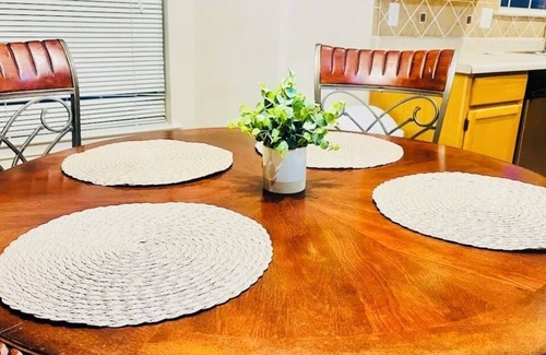 El Paso House | Poker/Pool Table Room! Very Speacious Westside Home Pet Friendly