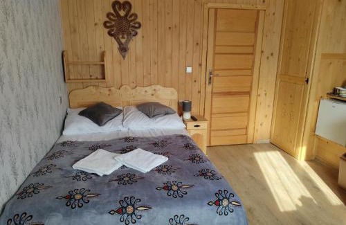 Brzegi House | Pokoje gościnne Jawor