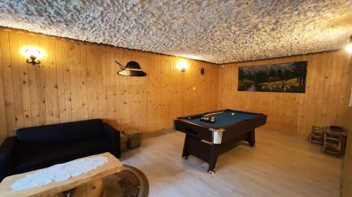 Brzegi House | Pokoje gościnne Jawor