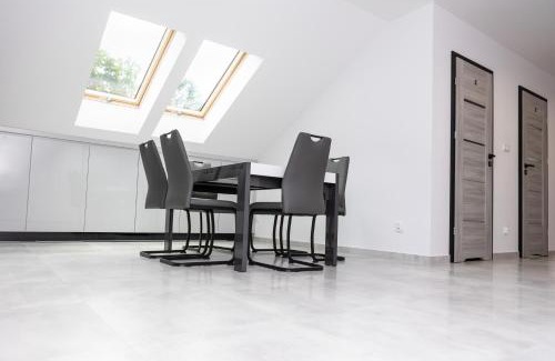Jaroszow Apartment | POKOJE JURAJSKI ZAKAMAREK