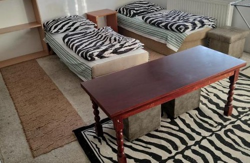 Konin House | Pokoje kwatery noclegi 690490890