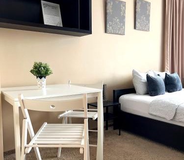 Lublin Hostel | Pokoje Rezydencja Parysa
