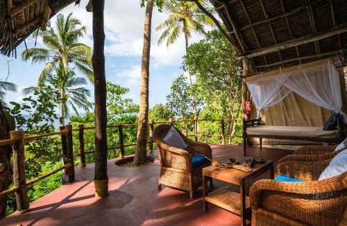 Mafia Island Hotel | Pole Pole Bungalows