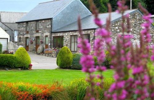 Callington Bed & Breakfast | Polhilsa Farm