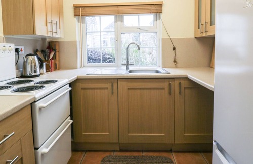Mullion Cottage | POLURRIAN, family friendly, with a garden in Mullion