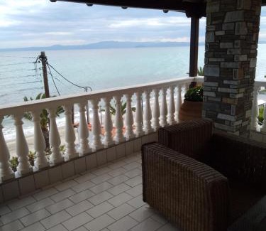 Polichrono Hotel | Polychrono Beach Hotel