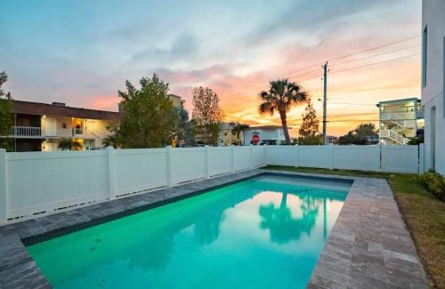 Pompano Beach House | Pompano Beach Retreat villa with Pool Jacuzzi