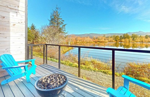 Seaside House | Pond View At The Commons - Dog Friendly