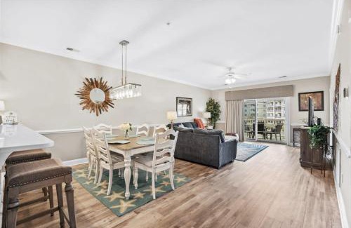 Central Myrtle Beach House | Pond View Natural Light Short Drive To Ocean