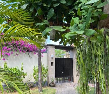 Jimbaran Bay House | Pondok Ledog 01