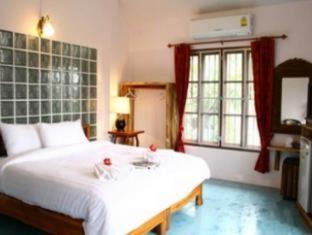 Ban Tai Hotel | Pongphen Guesthouse - SHA Plus Certified