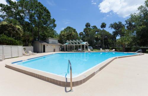 Palm Valley Apartment | Ponte Vedra Players Club Villa 17, Players Club Pool, 3 Bedrooms, Sleeps 6