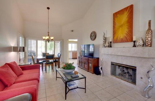 Palm Desert House | Pool Access and On-Site Golf Palm Desert Retreat!