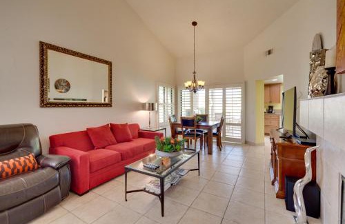 Palm Desert House | Pool Access and On-Site Golf Palm Desert Retreat!