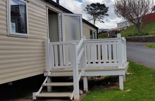 Paignton Cottage | Pool-garden-2br-parking-wifi-sleeps6