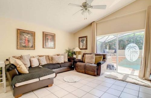 Weston Hills House | Pool Home Whot Tub Near Park Low Rates 922-930