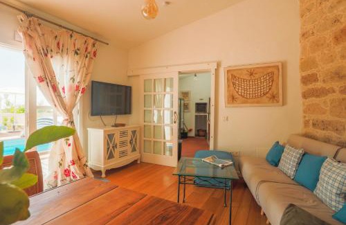 Las Lagunetas Apartment | Pool House “El Estanco 14”